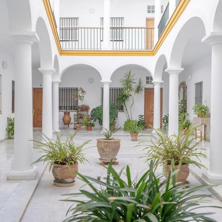 Apartamento Completamente Nuevo En Pleno Centro Del Puerto Эль-Пуэрто-де-Санта-Мария Экстерьер фото